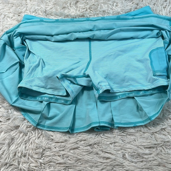 Lululemon Run: Pace Setter Skirt *4-way Stretch Stripe Dot Printed Angel Blue - Picture 3 of 6